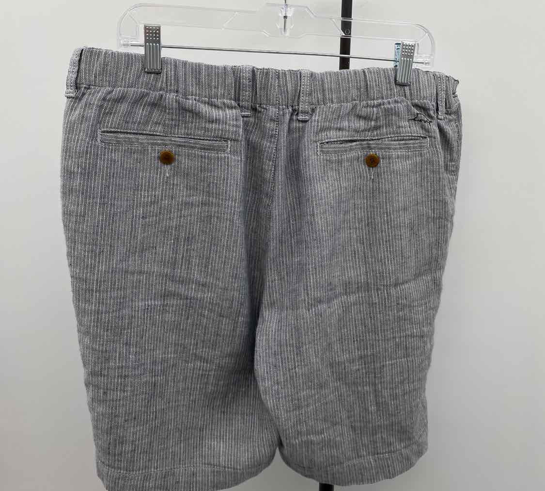 Tommy Bahama Men's Size L Blue Striped Shorts