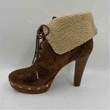Michael Kors Women's Shoe Size 6.5 Brown Solid Boots